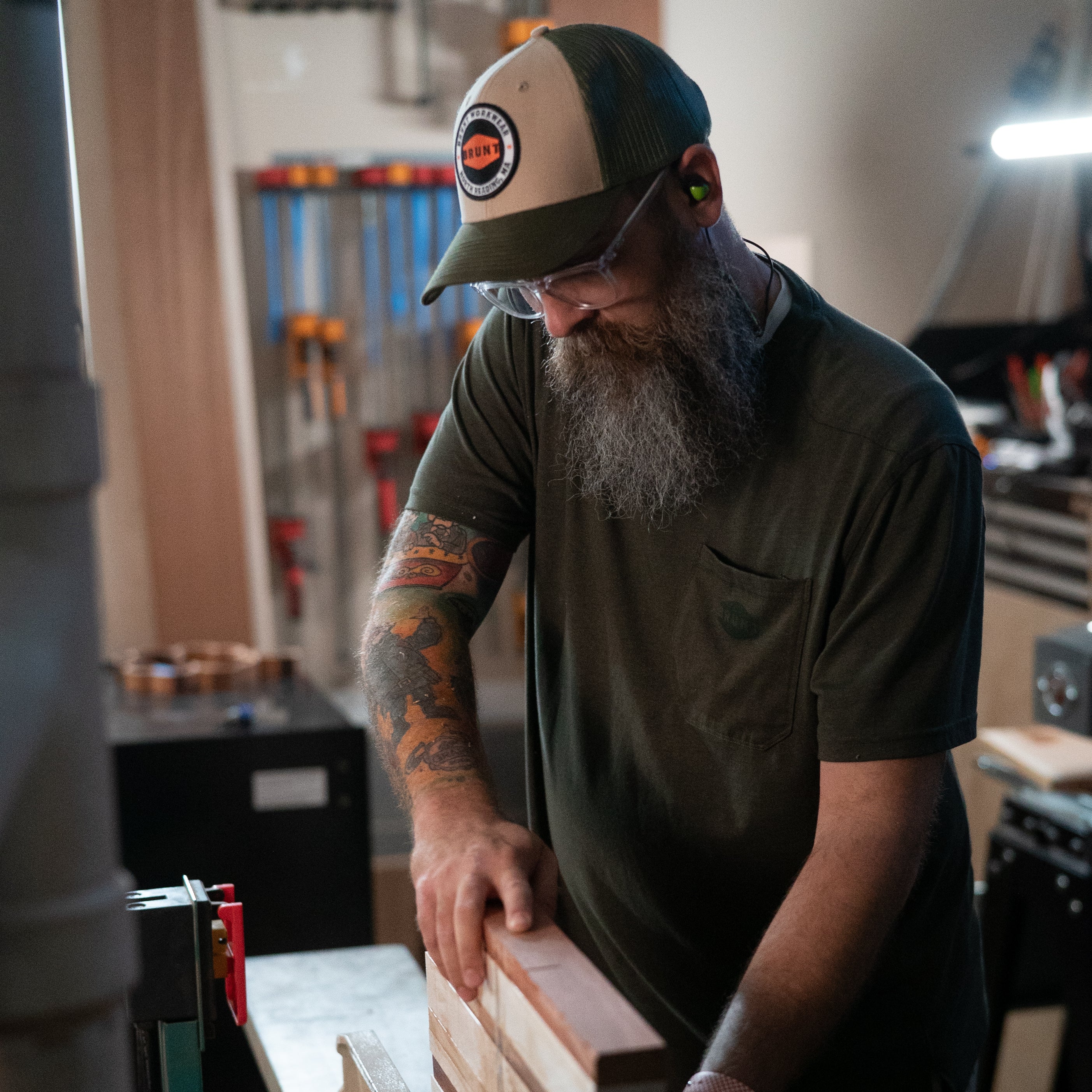 Curved Brim Snapbacks - Image 5